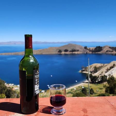 Hostal Puerta Del Sol Isla del Sol エクステリア 写真