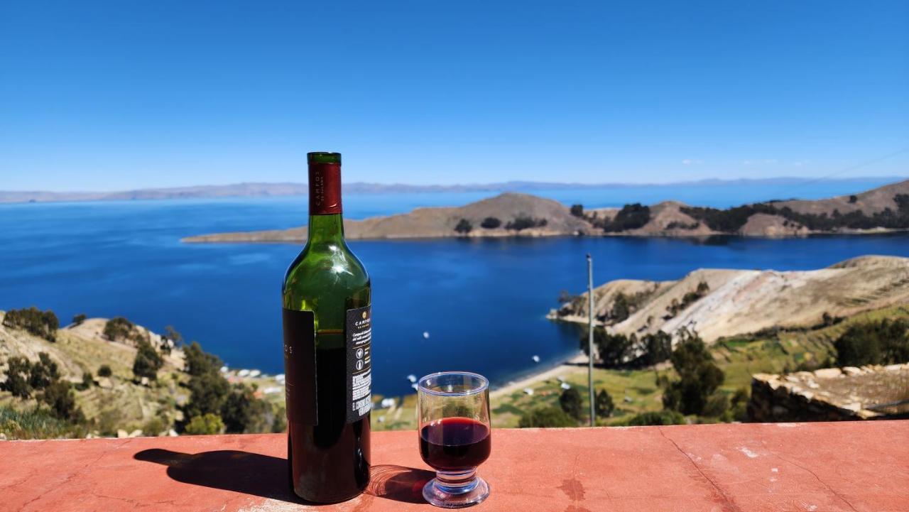 Hostal Puerta Del Sol Isla del Sol エクステリア 写真