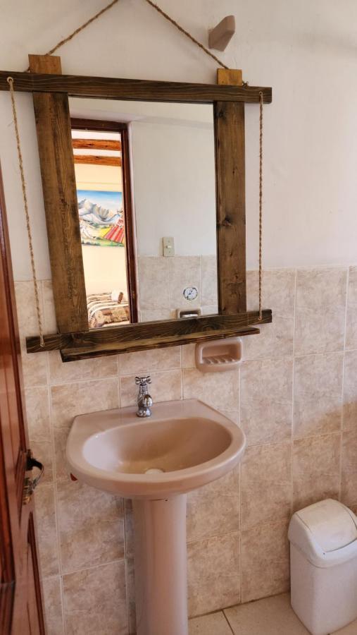 Hostal Puerta Del Sol Isla del Sol エクステリア 写真