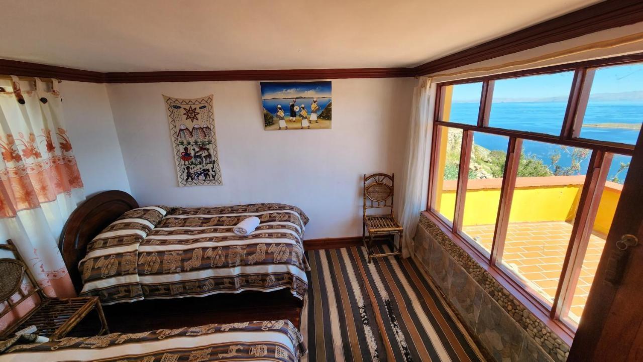 Hostal Puerta Del Sol Isla del Sol エクステリア 写真